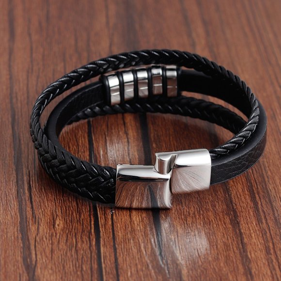 2/$35 💗 Real Leather Bracelet - Picture 6 of 10